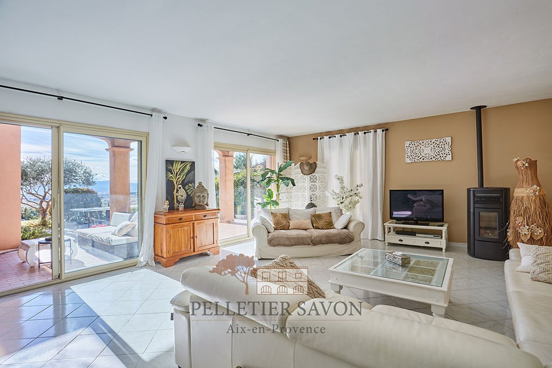 Estate in Granettes-Jauberte-Sainte Anne, Aix-en-Provence, France 4 - 18261315