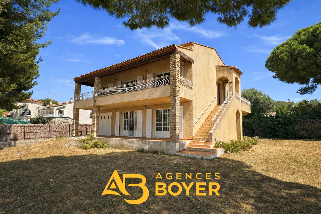 House in Tante Victoire, Six-Fours-les-Plages, France 1 - 18266092