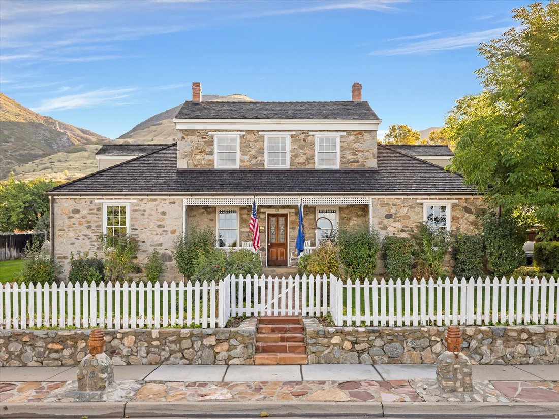 House in Centerville, Utah, United States 1 - 18265980
