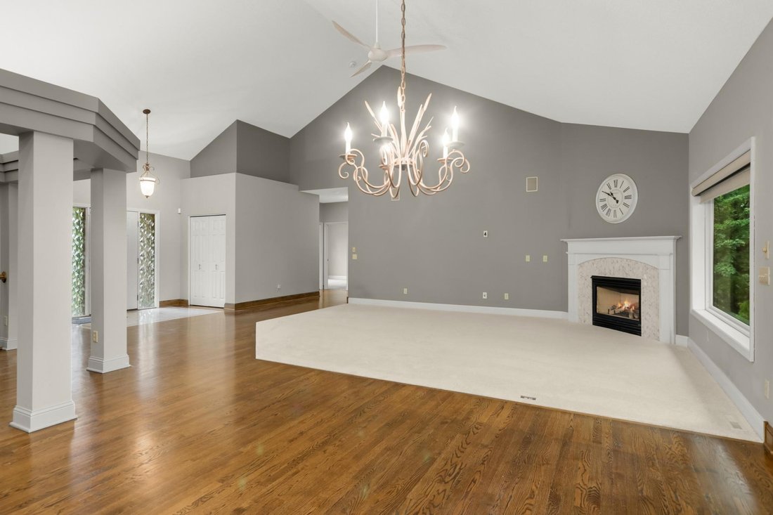 House in Saint Michael, Minnesota, United States 4 - 18226788
