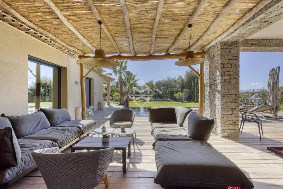 House in Zone Ouest Urbaine, Saint-Tropez, France 5 - 18260537