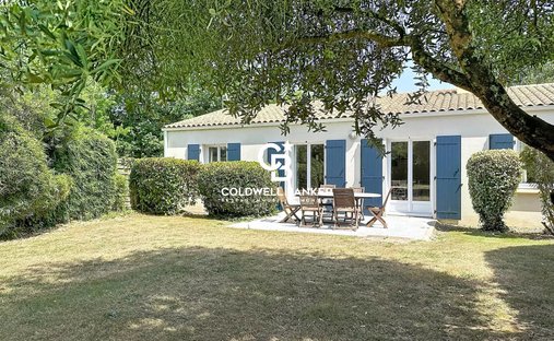 House in La Caillère-Saint-Hilaire, Pays de la Loire, France 1
