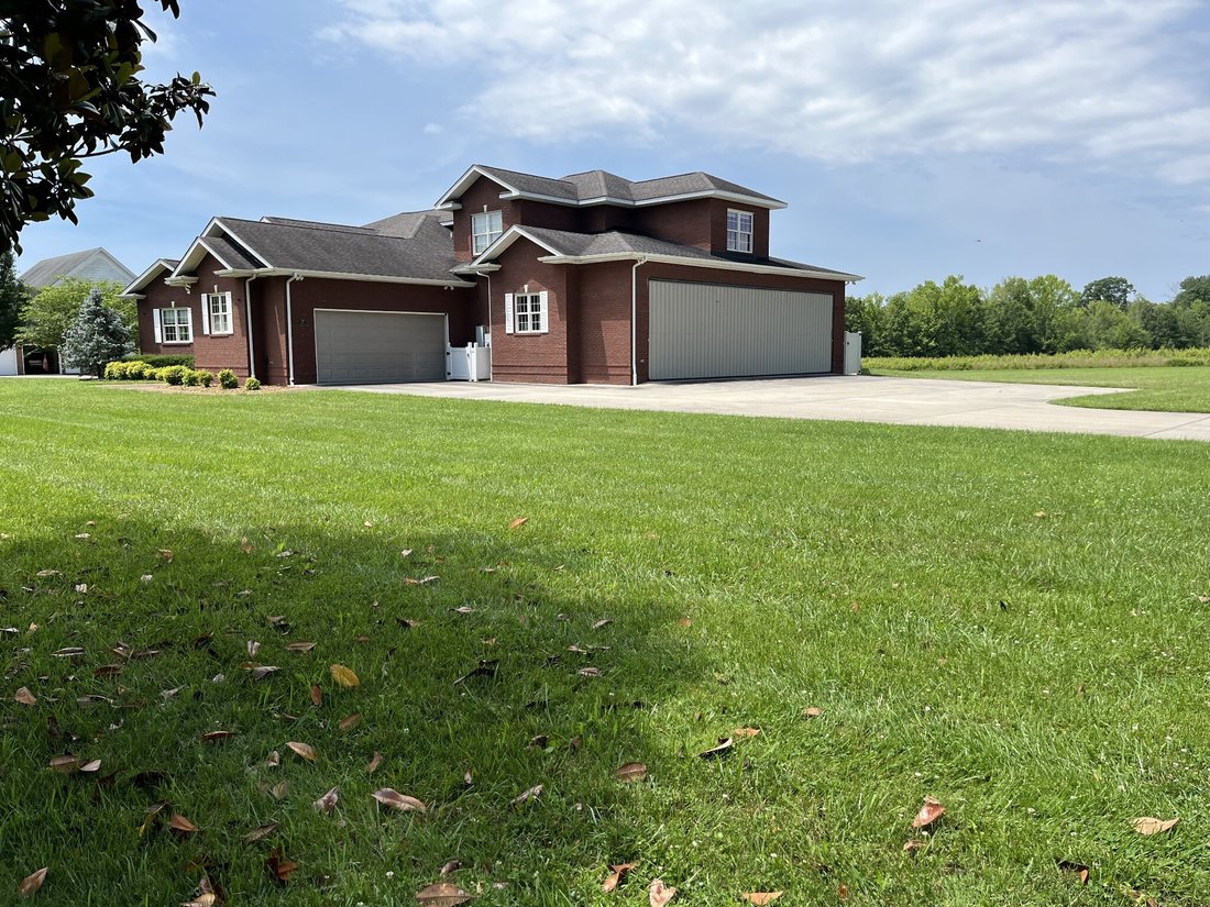 House in Tullahoma, Tennessee, United States 1 - 16791969