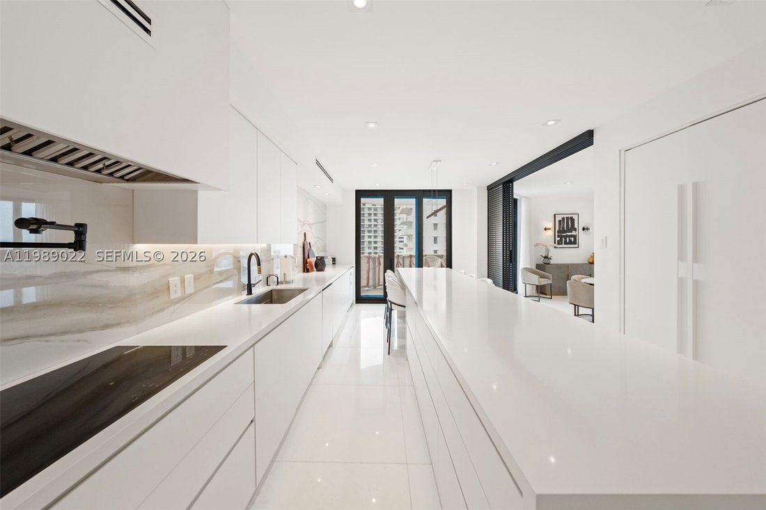 Condo in Bal Harbour, Florida, United States 4 - 17666678