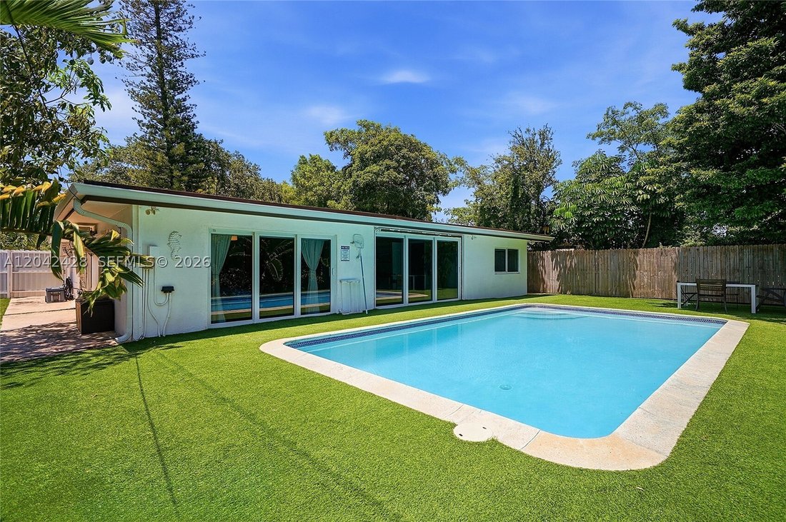 House in Miami, Florida, United States 3 - 18264363