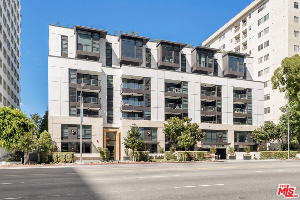 Condo in Los Angeles, California, United States 1 - 18263660