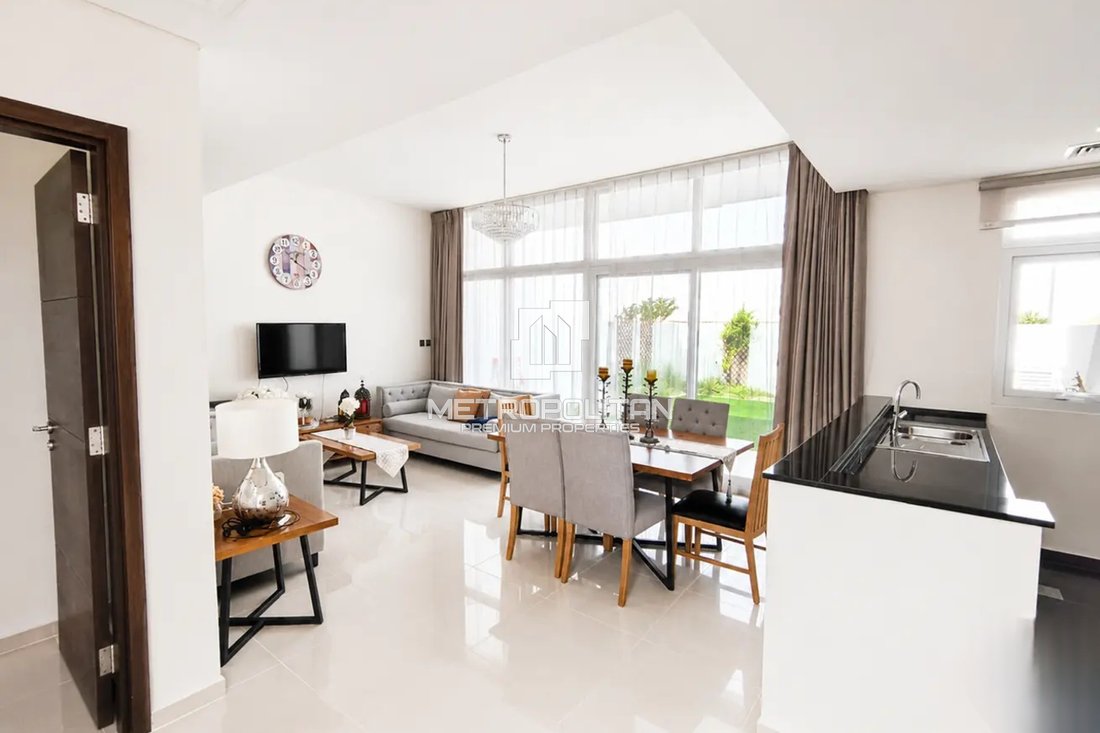 Townhouse in Damac Hills 2, Dubai, United Arab Emirates 2 - 18262328