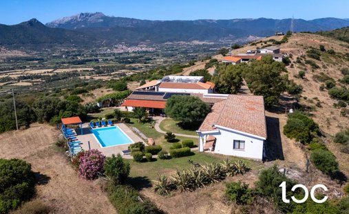 Corps de ferme à Posada, Sardaigne, Italie 1