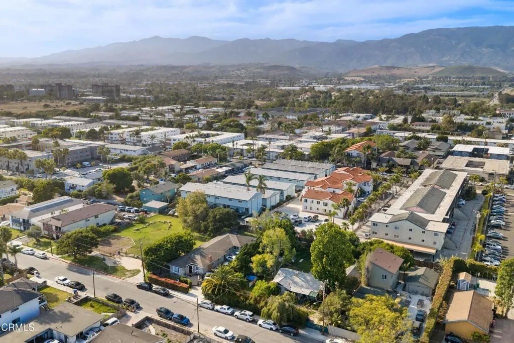 Goleta, California, United States 1 - 18264908