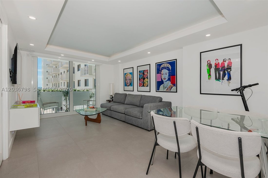 Condo in Miami Beach, Florida, United States 3 - 18264319