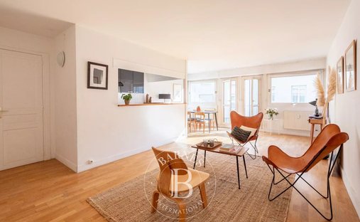 Apartment in Saint-Germain-en-Laye, Ile-de-France, France 1