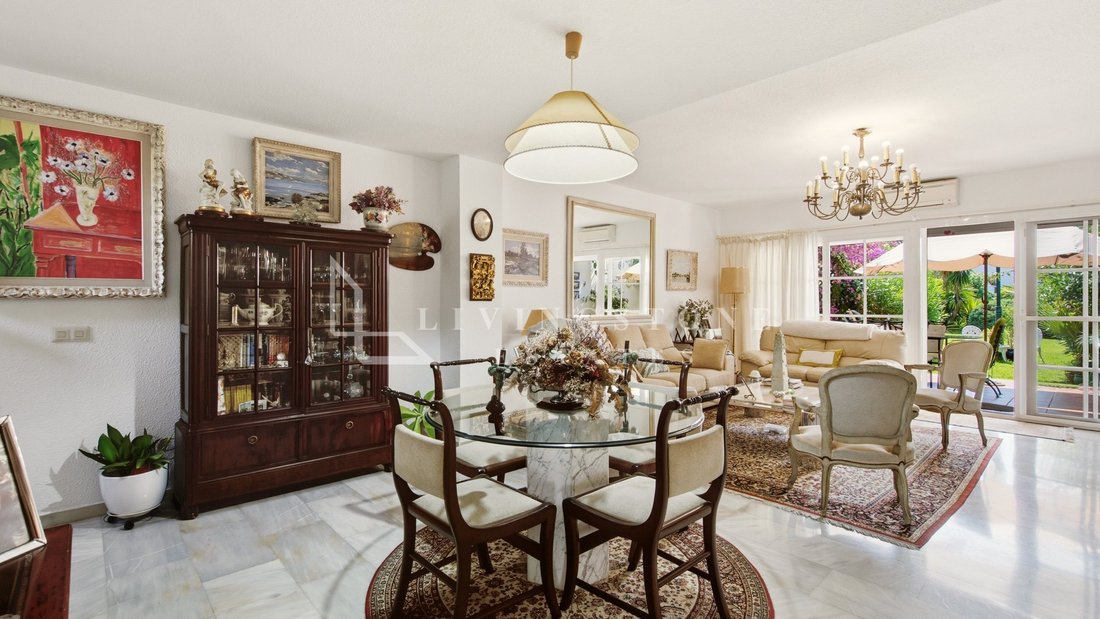 Townhouse in Estepona, Andalusia, Spain 3 - 18260428