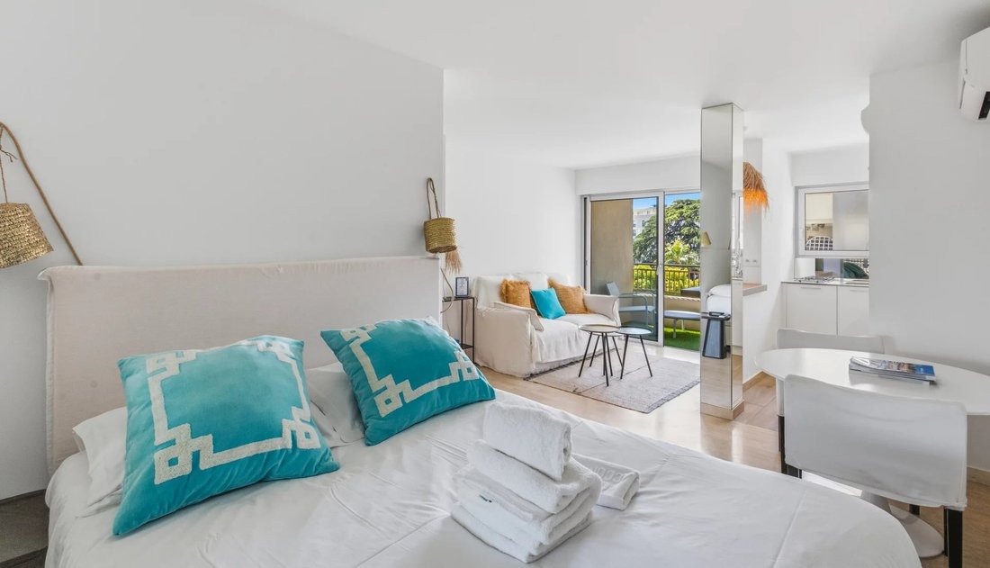 Apartment in La Californie, Cannes, France 3 - 18262224