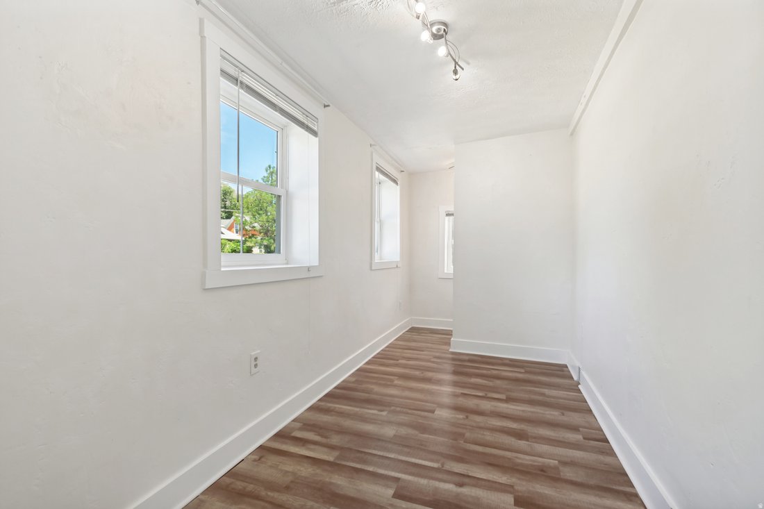 House in Salt Lake City, Utah, United States 4 - 18260912
