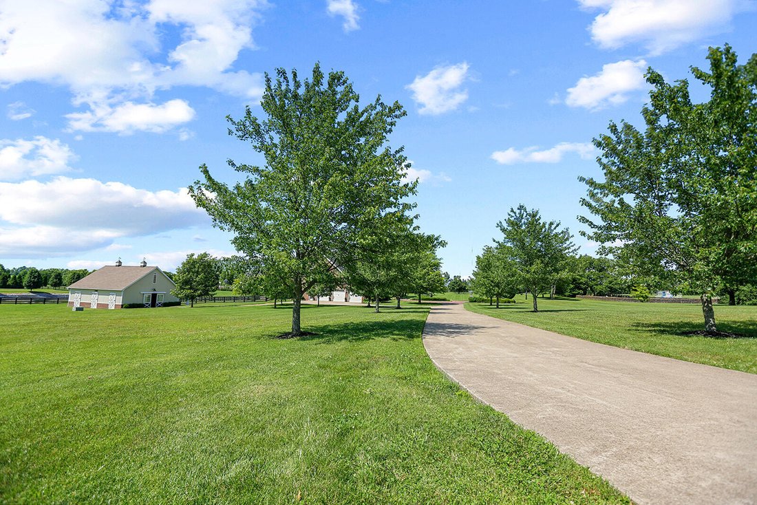 House in Lexington, Kentucky, United States 3 - 18260171