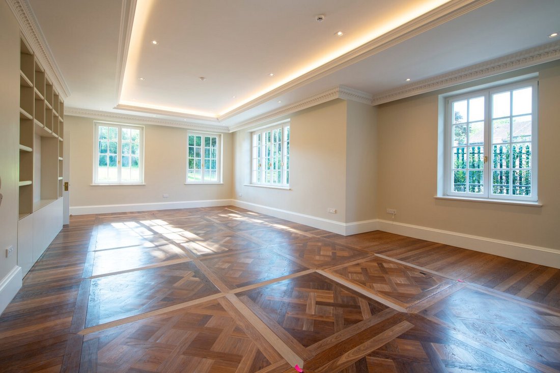 House in Hampstead Garden Suburb, Barnet, England 3 - 18266127