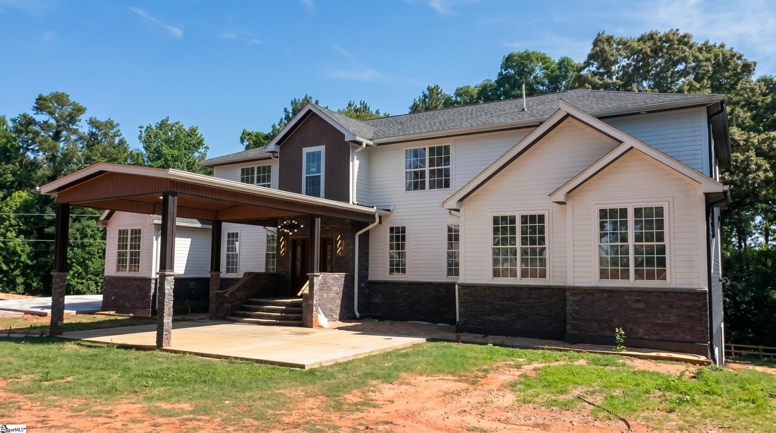 House in Spartanburg, South Carolina, United States 1 - 18263405