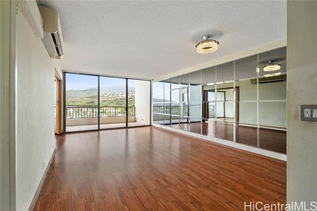Condo in Honolulu, Hawaii, United States 2 - 18262651