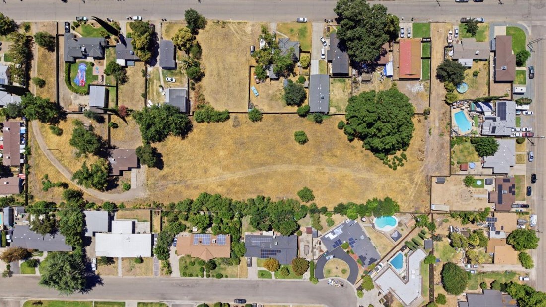 House in Merced, California, United States 2 - 18265909