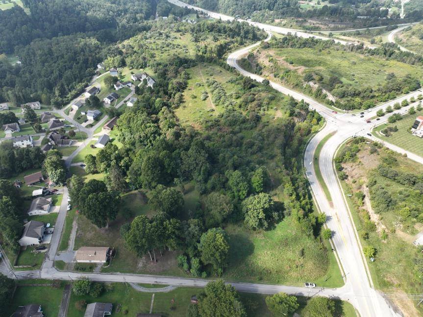 Land in Fairmont, West Virginia, United States 5 - 18263807