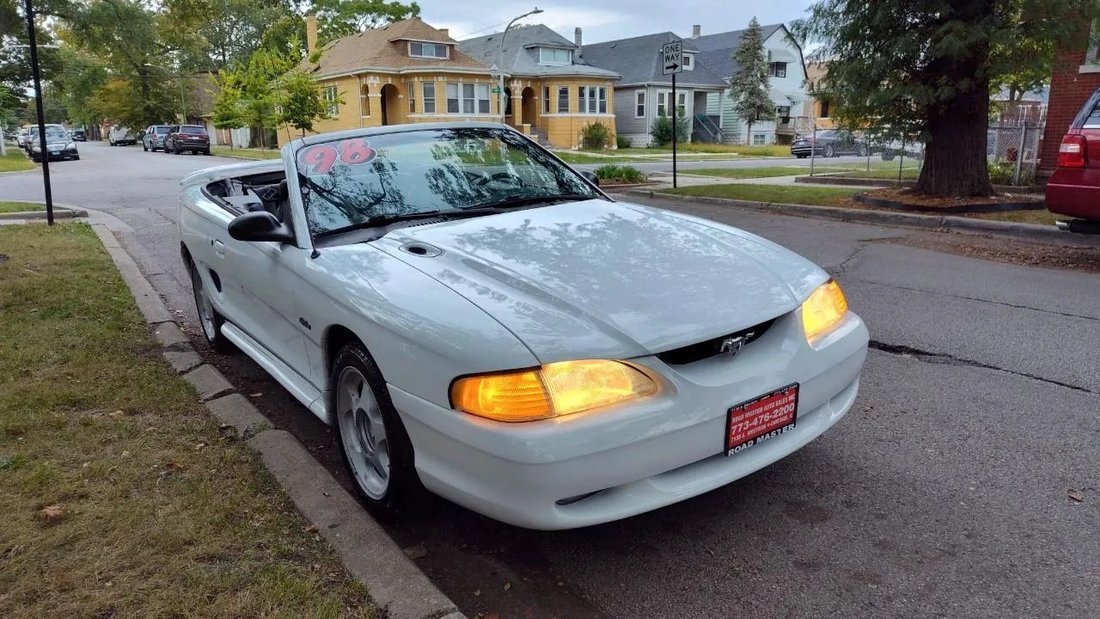 Cabriolet in Chicago, IL, United States 3 - 18262730