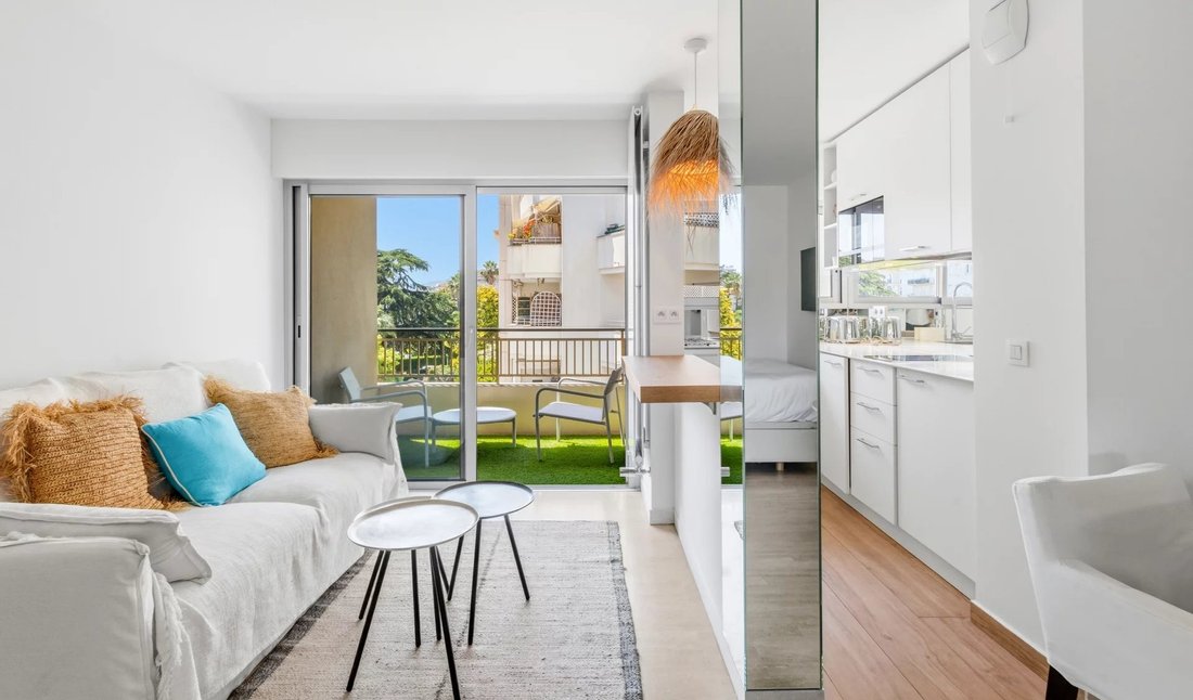 Apartment in La Californie, Cannes, France 2 - 18262224