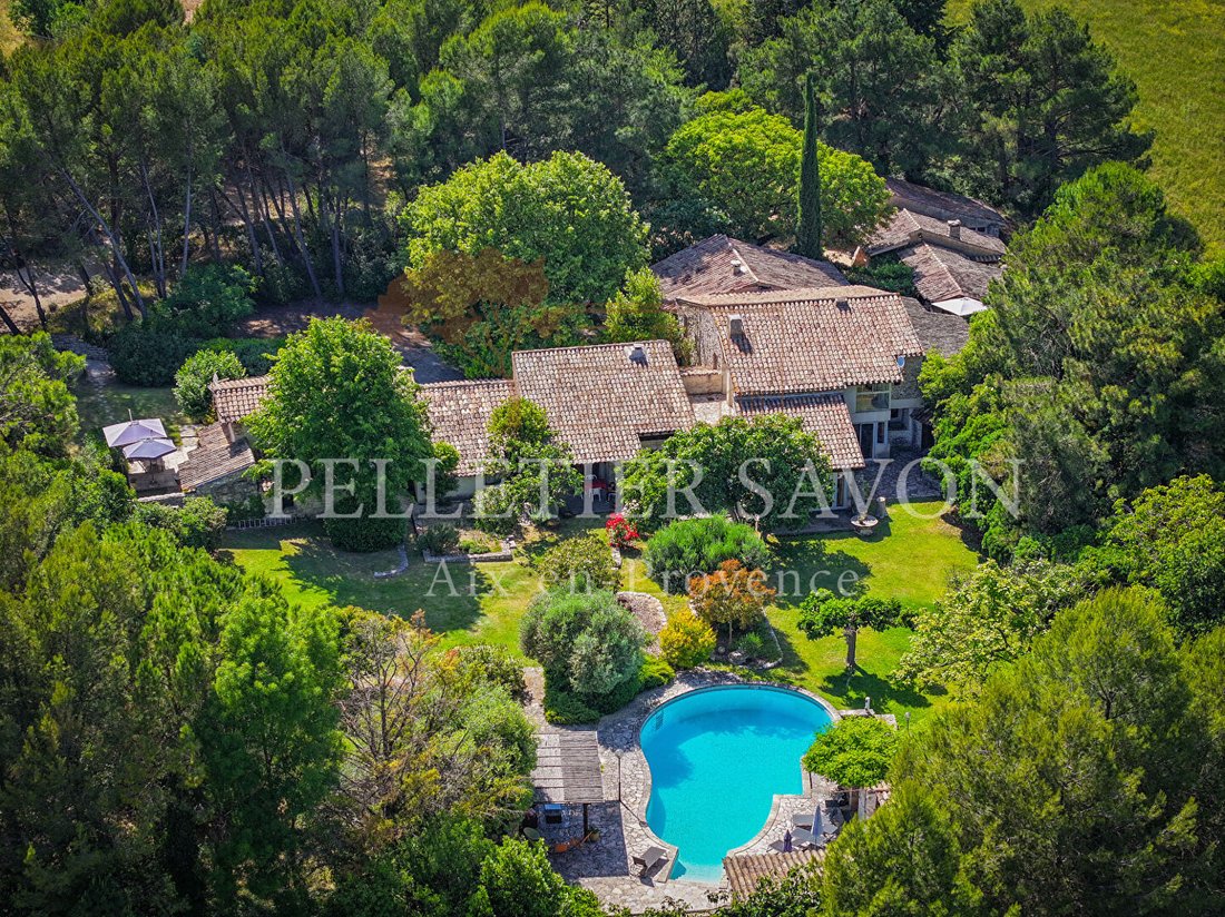 Estate in Granettes-Jauberte-Sainte Anne, Aix-en-Provence, France 4 - 18261335