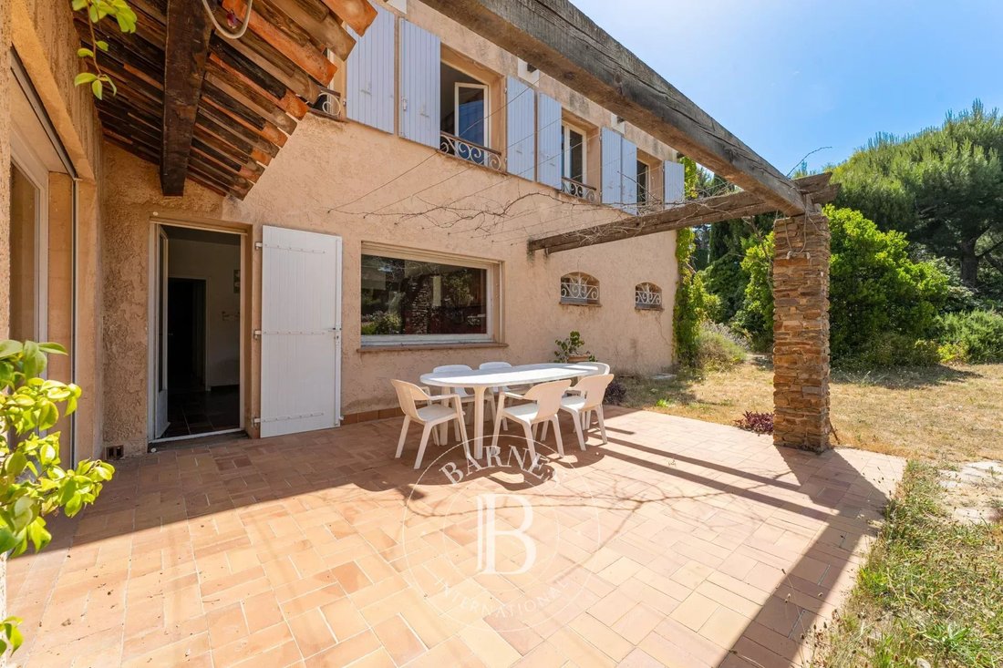 Villa in Est Reganat Destral, Carry-le-Rouet, France 4 - 18262289