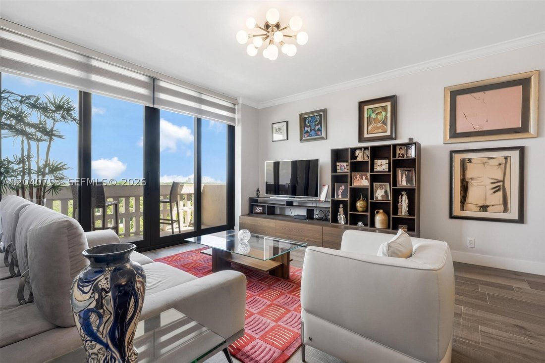 Condo in Miami, Florida, United States 1 - 18260895