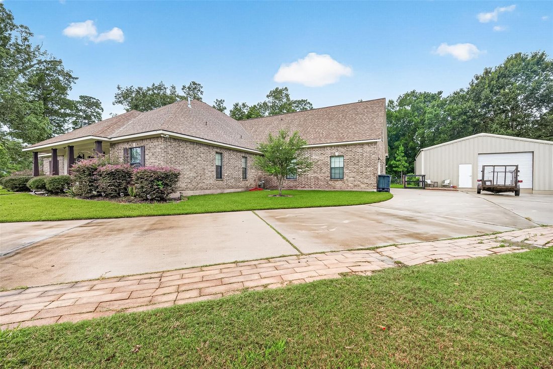 House in Baytown, Texas, United States 4 - 18265038