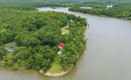 House in Parsons, Tennessee, United States 1