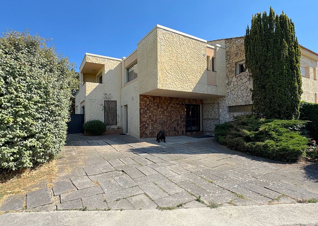 House in Bouc-Bel-Air, Provence-Alpes-Côte d'Azur, France 3 - 18261489