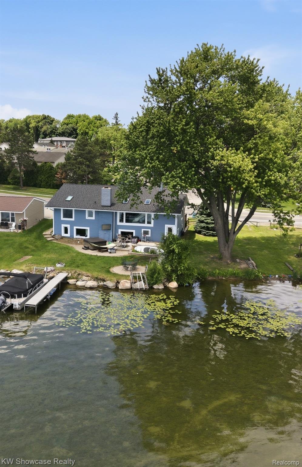 House in Walled Lake, Michigan, United States 1 - 18263074