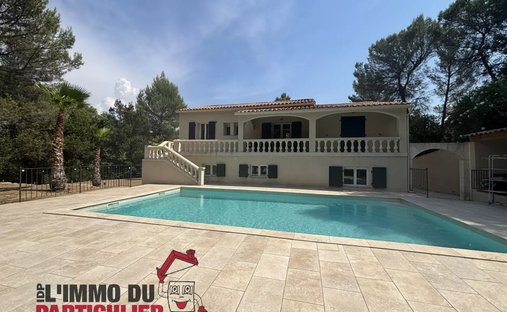 House in Saint-Martin-de-la-Brasque, Provence-Alpes-Côte d'Azur, France 1