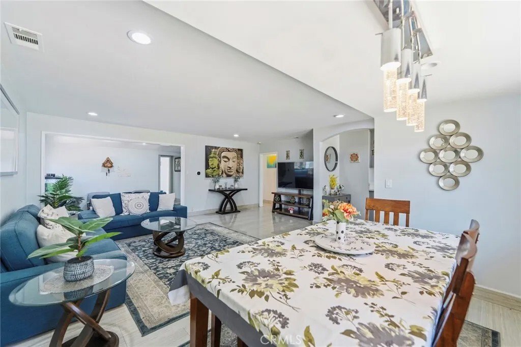 House in Downey, California, United States 5 - 17734848