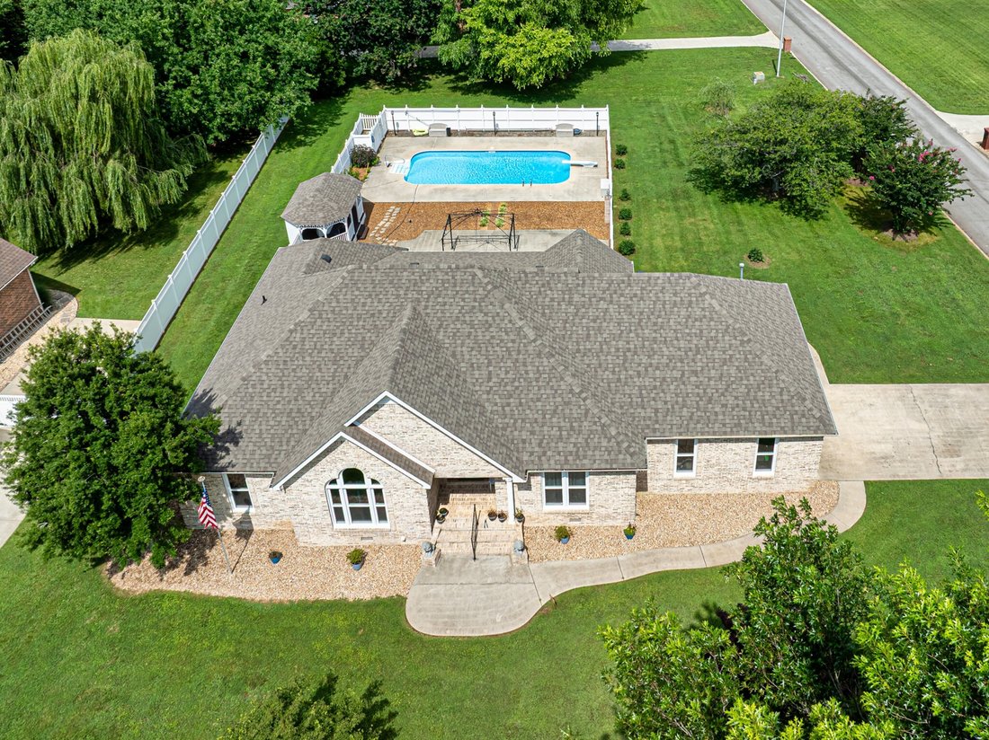 House in Estill Springs, Tennessee, United States 1 - 17531048