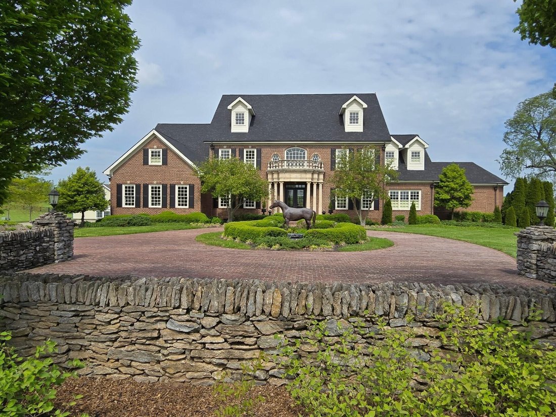 House in Lexington, Kentucky, United States 1 - 18260171