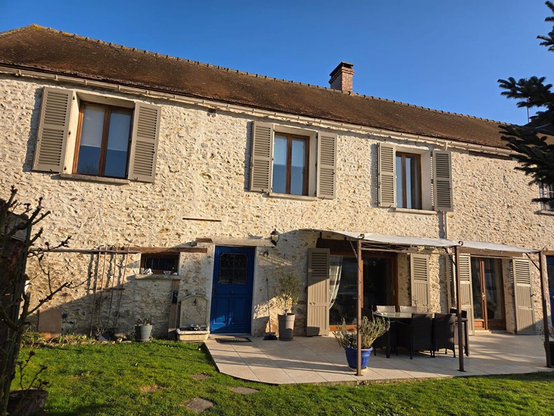 Villa in Ouest, Saint-Arnoult-en-Yvelines, France 4 - 18266542
