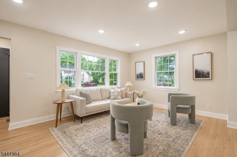 House in Livingston, New Jersey, United States 4 - 18263061
