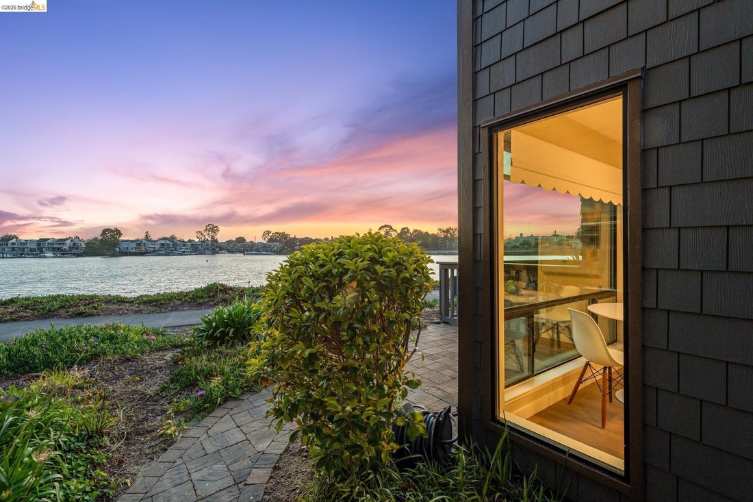 Condo in Alameda, California, United States 3 - 18260416