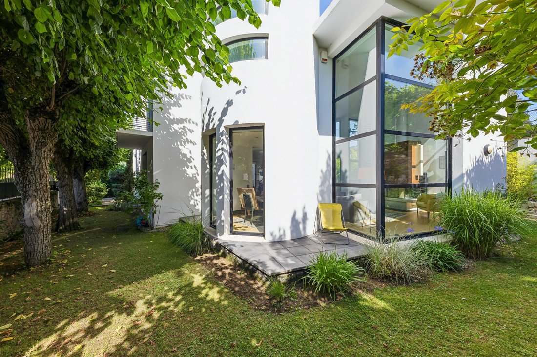 House in Saint-Cloud, Ile-de-France, France 1 - 18266054