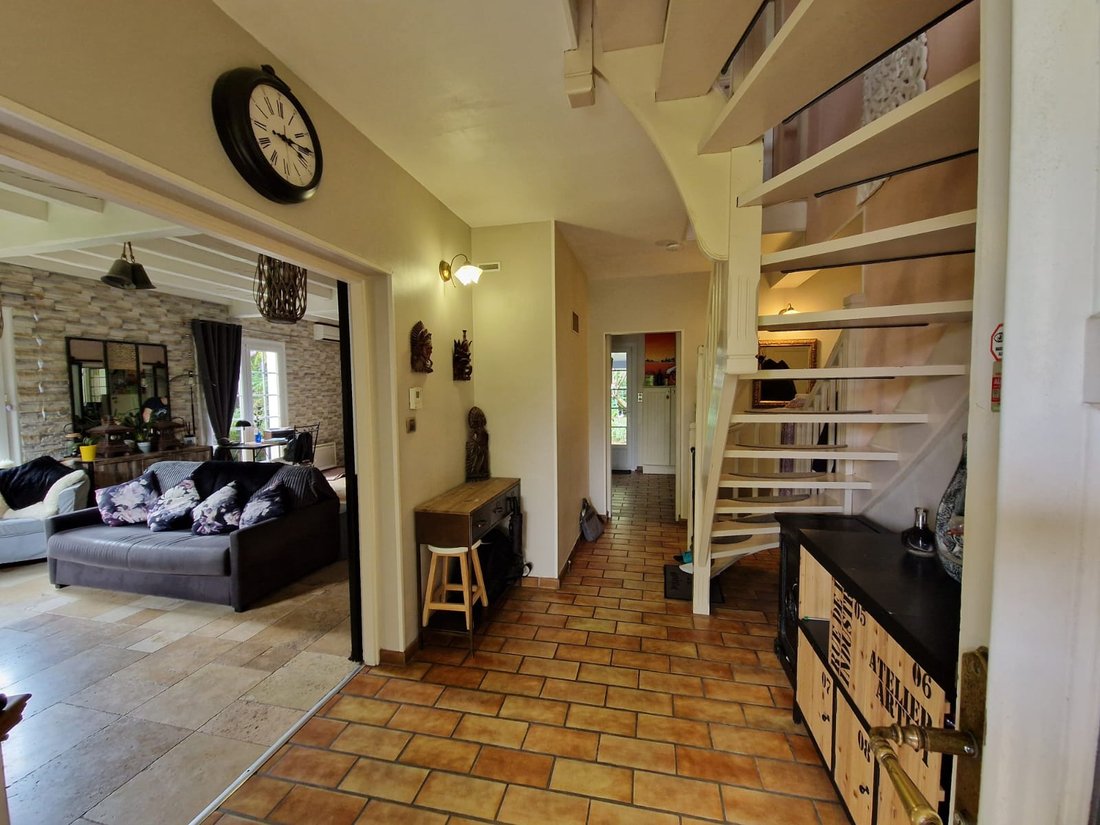 House in Mérignac, Nouvelle-Aquitaine, France 2 - 18265794