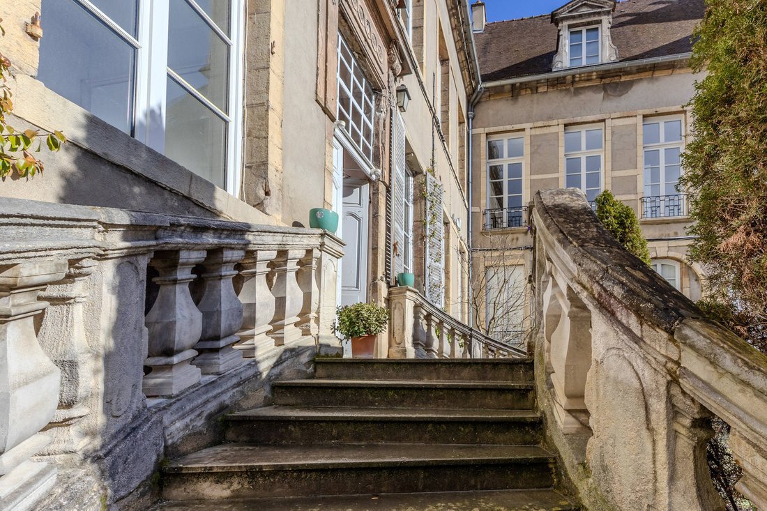 Townhouse in Grangier, Dijon, France 1 - 18265629