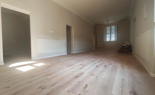 Apartment in Historic Center, Lucca, Tuscany 1