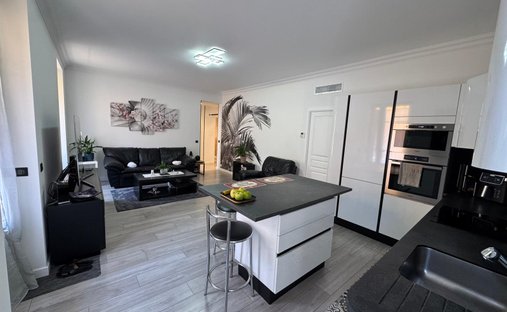 Apartment in Supérieur, Beausoleil, France 1