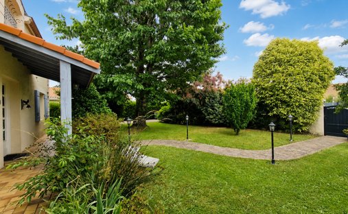 House in Mérignac, Nouvelle-Aquitaine, France 1