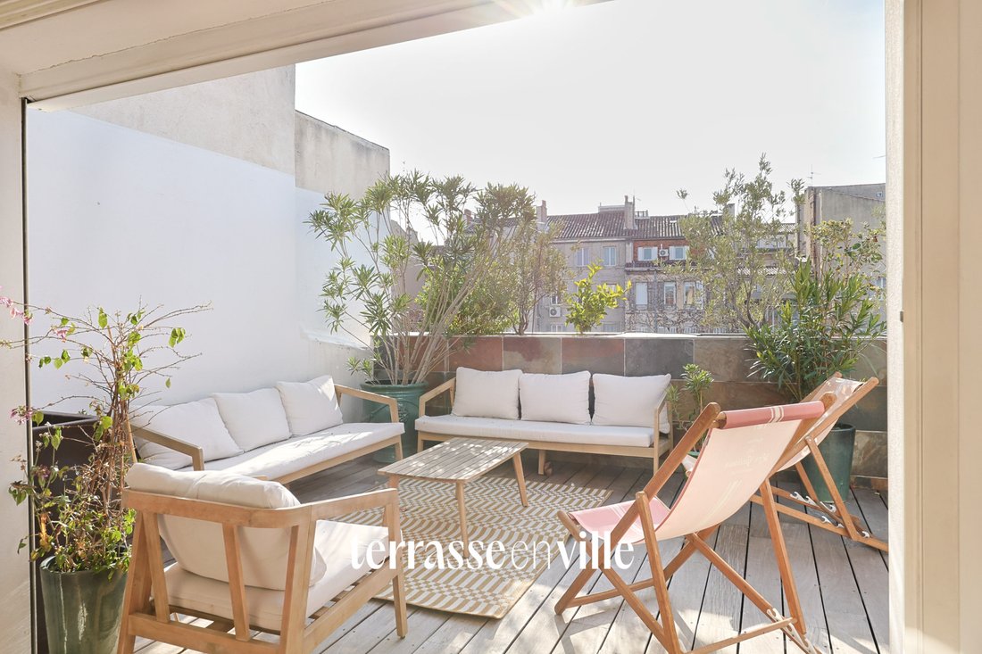 Apartment in Castellane, 6e Arrondissement, Marseille 3 - 18266111