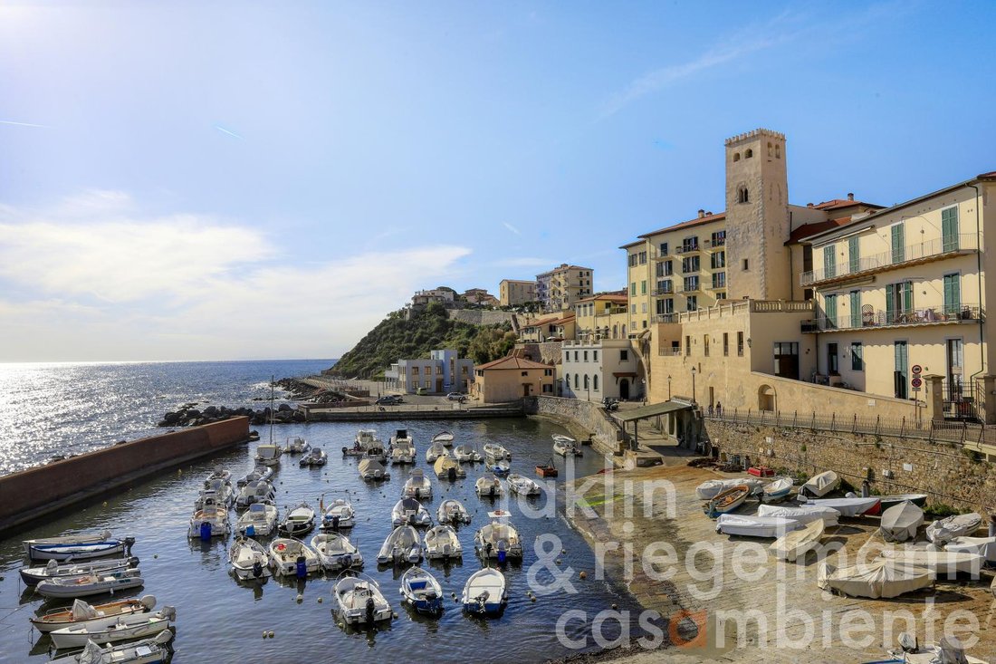 Apartment in Center, Piombino, Tuscany 4 - 18265592