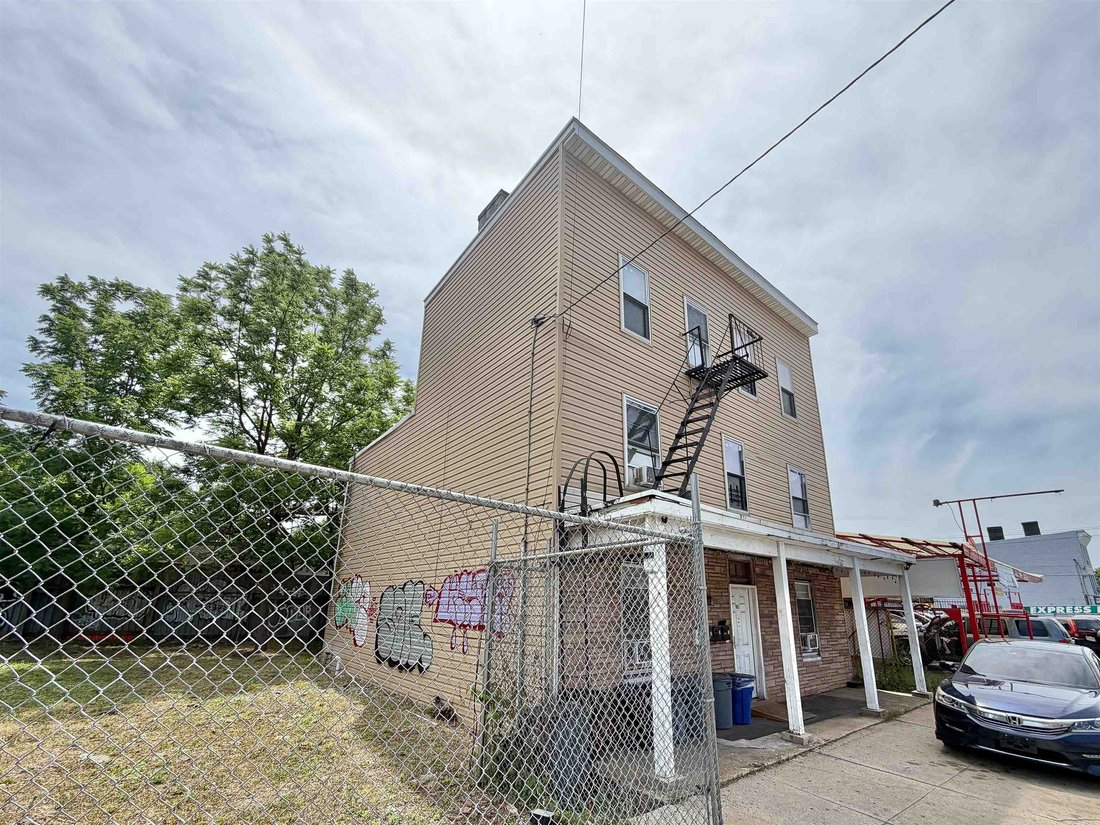 Apartment in Jersey City, New Jersey, United States 3 - 18266085