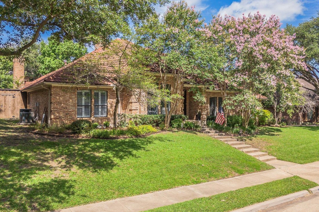 House in Irving, Texas, United States 2 - 18266270